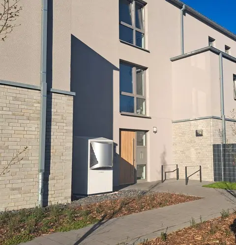 TOP 2 Zimmer Neubauwohnung mit Dachterrasse (WBS zwingend erforderlich)– Bezug ab 01.11.2026