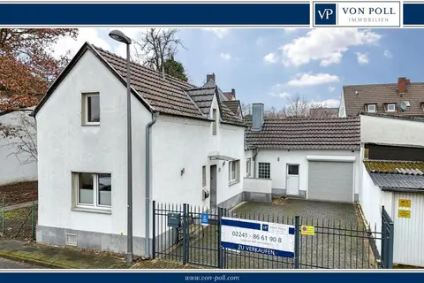 Freistehendes Haus mit Potenzial