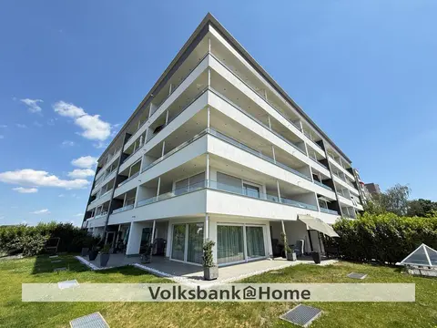 Neuwertige und barrierefreie 3 Zimmer EG Wohnung mit 2 TG Stellplätzen in Mössingen-Bästenhardt