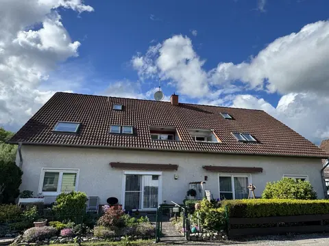 Ihr neues IMMOBILIEN QUARTIER: Schöne Maisonette-Wohnung mit Stellplatz & Garten PROVISIONSFREI