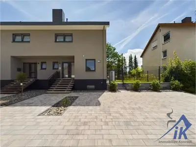 IK | Erlenbach – Stilvolles modernes Haus in ruhiger Lage mit schönem Garten