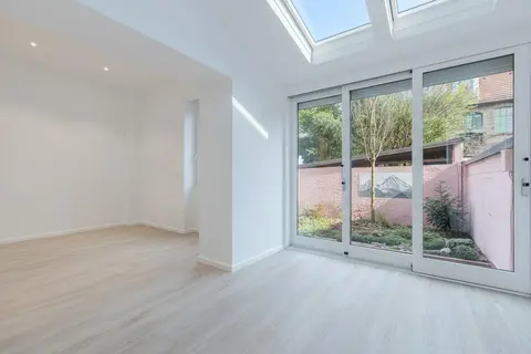 3-Zimmer-Wohnung zum Kauf in Nordend