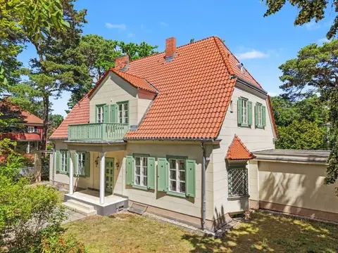 Villa zum Kauf - Berlin - 2.650.000 € - 7 Zimmer, 273 m², 1.192 m² Grundstück