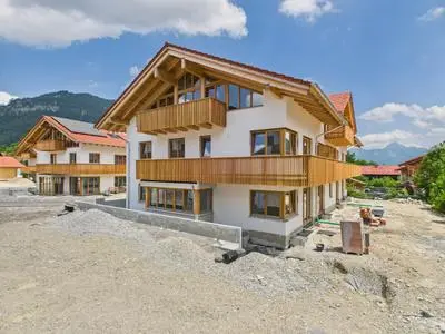 Ihre Traumwohnung in Schliersee-Neuhaus - Bergpanoramablick - Südterrasse - Großer Garten