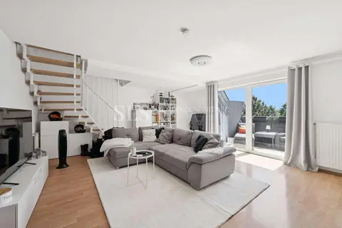 Investieren in Wohnqualität: Maisonettewohnung mit Dachterrasse und stabiler Vermietung