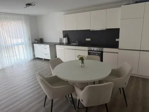 Exklusive, hochwertige DG-Neubauwohnung in Boxberg – modern, hell und in bester Lage