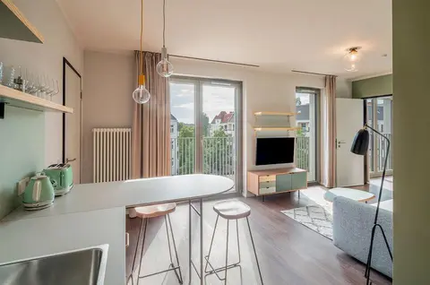 BESICHTIGUNGEN: Mi 9:00 & Fr 16:00 - Großzügige 3-Zimmer-Wohnung mit Balkon im RIX Neukölln – unbefristet
