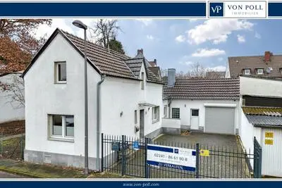 Freistehendes Haus mit Potenzial