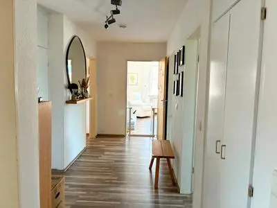 3 Zimmer – Dachterrasse – Garage – Stellplatz – ruhige Lage